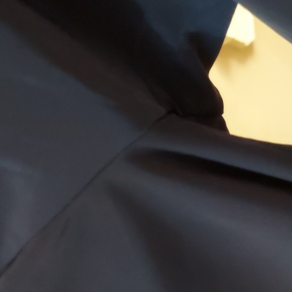 BANANA REPUBLIC FACTORY Navy and Black Sleeveless Jumper - Picture 6 of 14